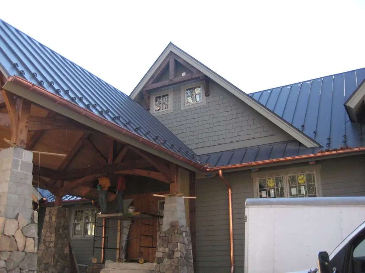 Craftsman Roofing team delivering quality roofing work in Kennedale